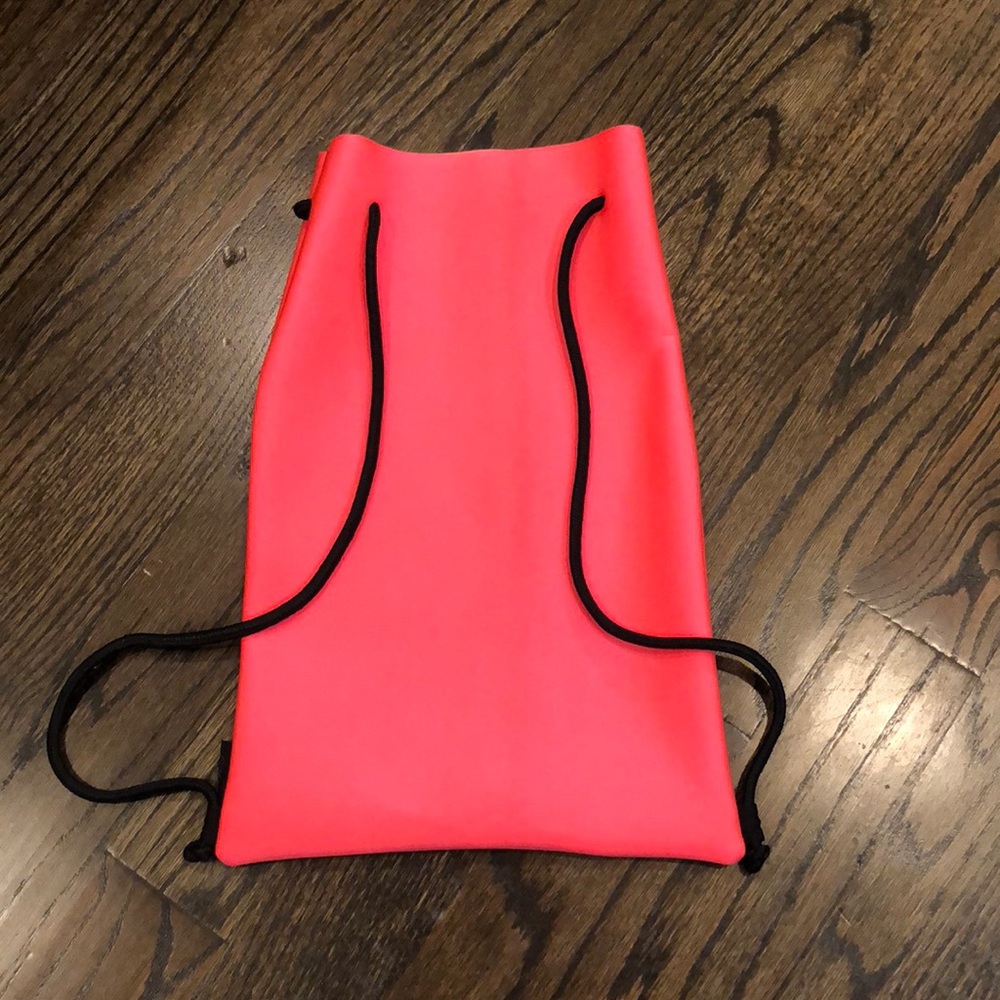 Triangl Neoprene Bag